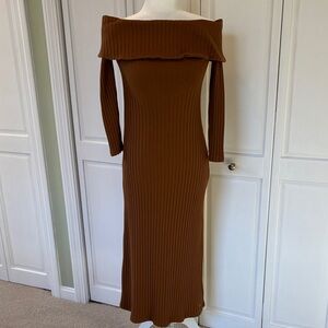 Old Navy Brown Off-Shoulder Maxi Dress